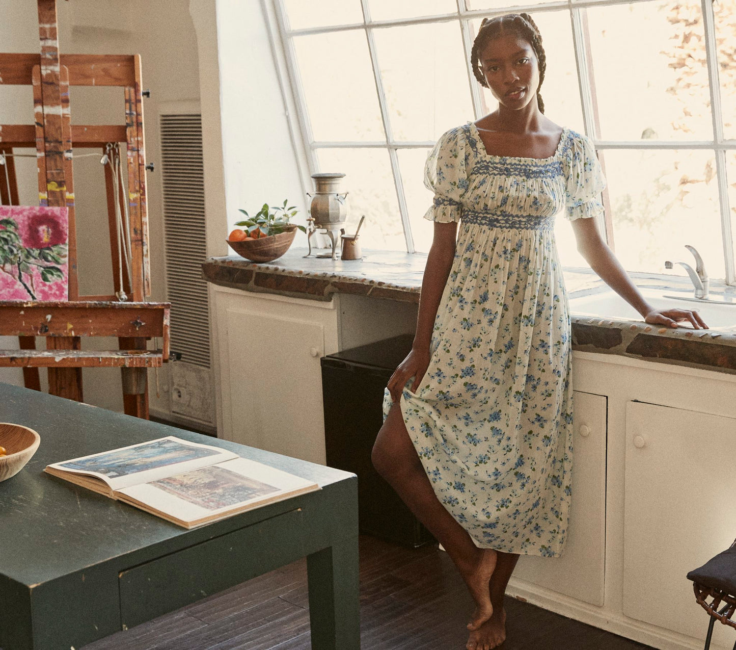 HMD -- ECLIPSE NIGHTGOWN -- BLUE PRIMROSE FLORAL