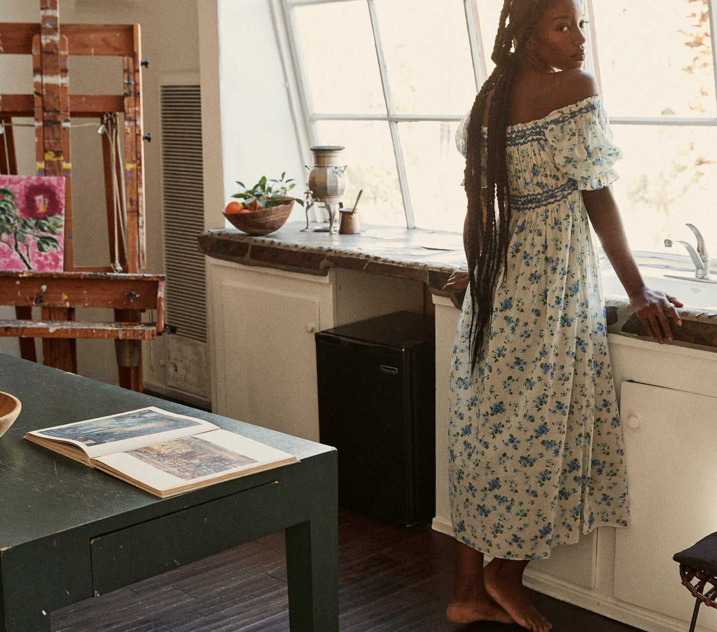 HMD -- ECLIPSE NIGHTGOWN -- BLUE PRIMROSE FLORAL