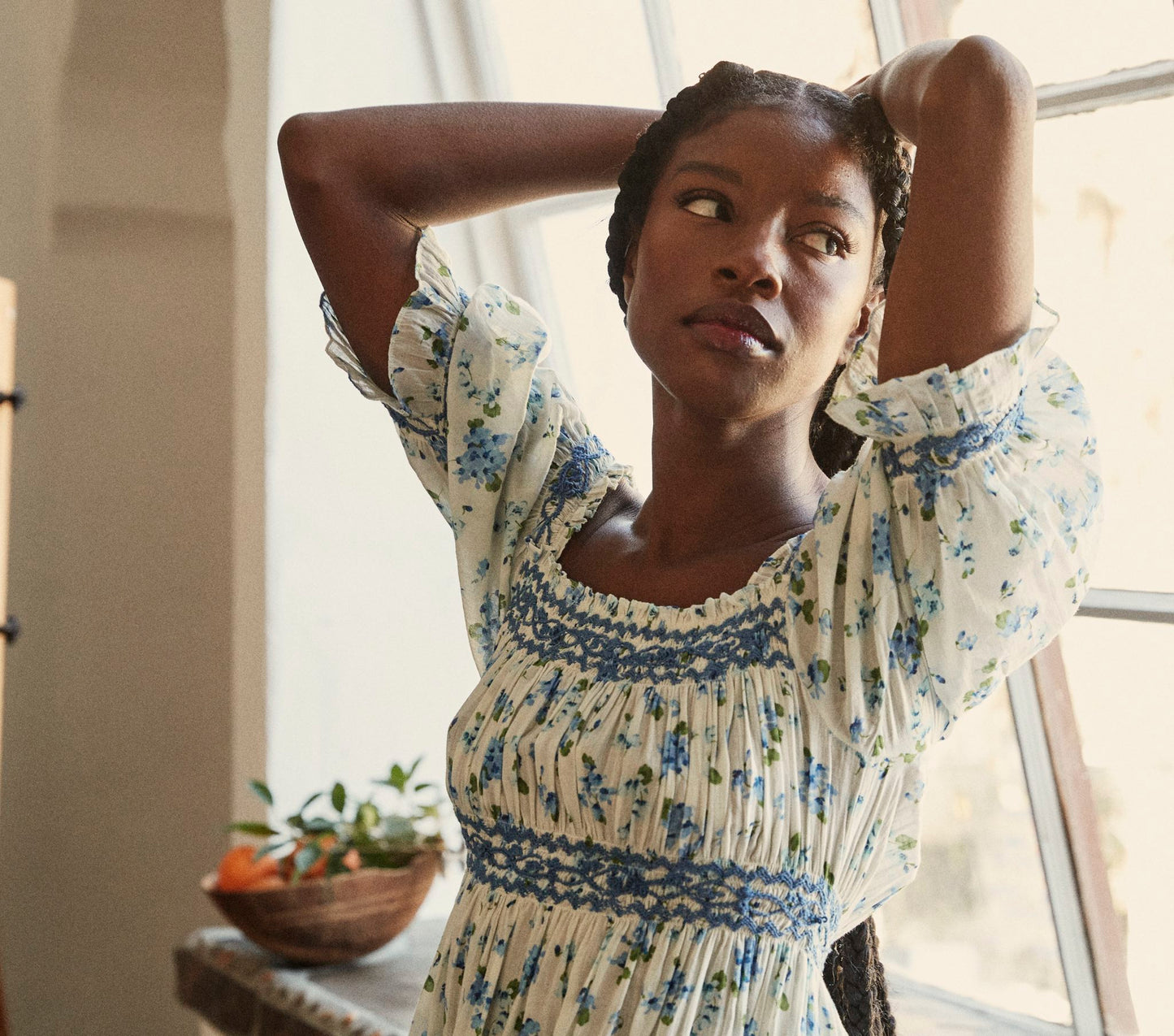 HMD -- ECLIPSE NIGHTGOWN -- BLUE PRIMROSE FLORAL