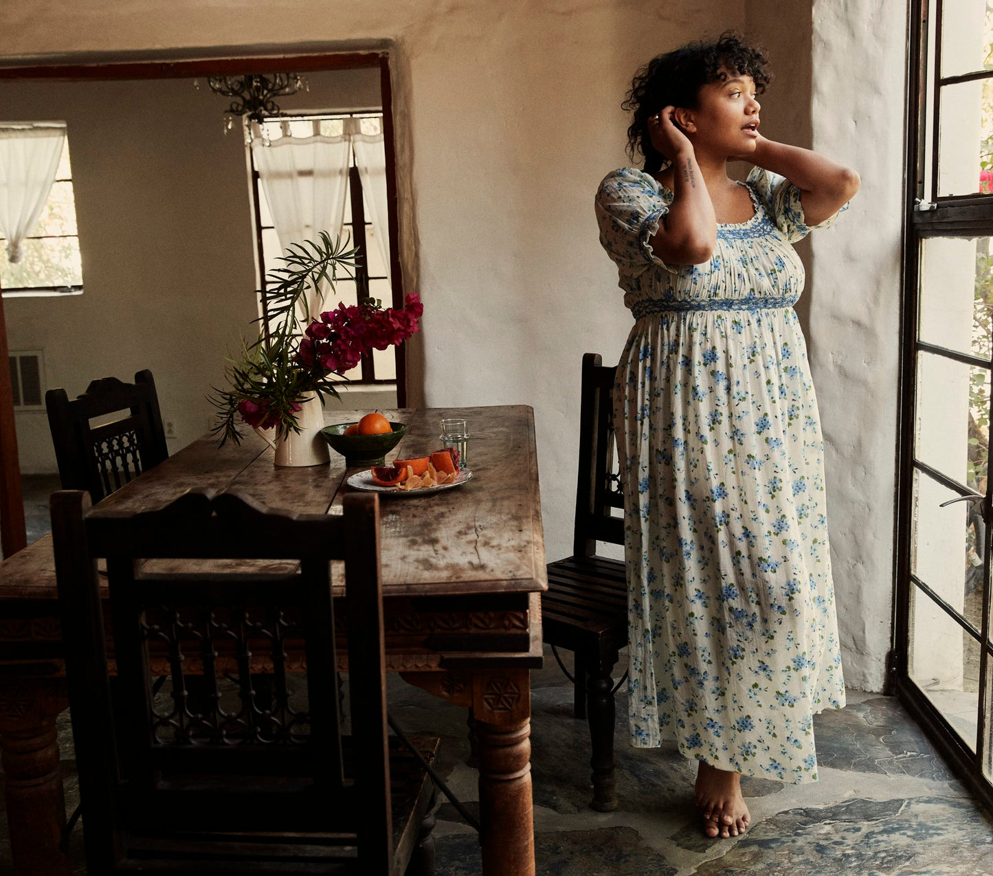 HMD -- ECLIPSE NIGHTGOWN -- BLUE PRIMROSE FLORAL