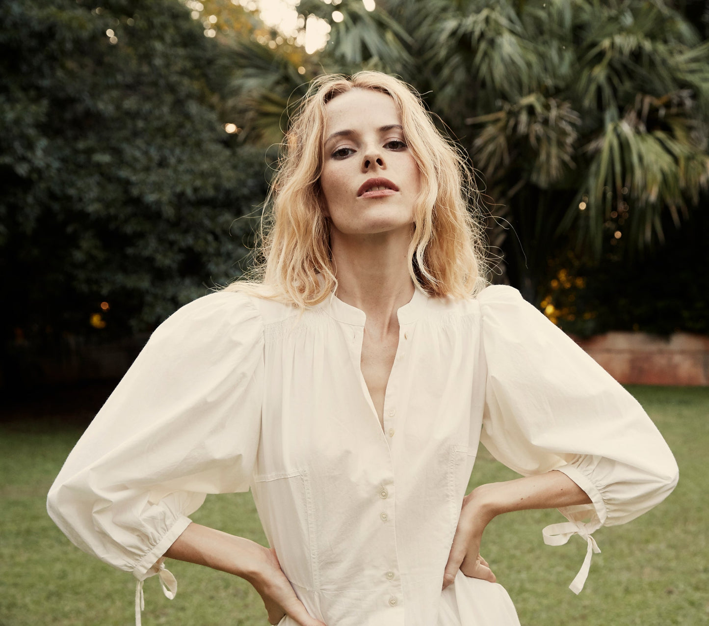 HMD -- EDESSA DRESS -- POWDER