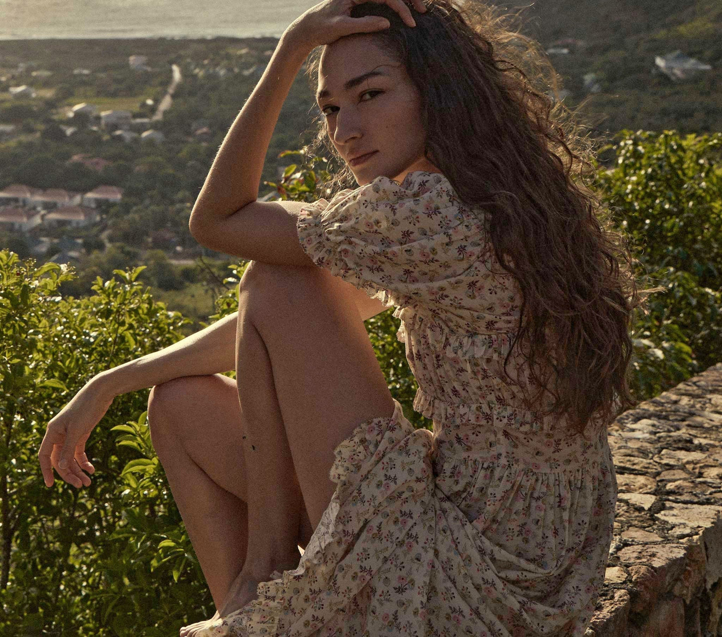 HMD -- GIA DRESS -- FEATHERED FLORAL