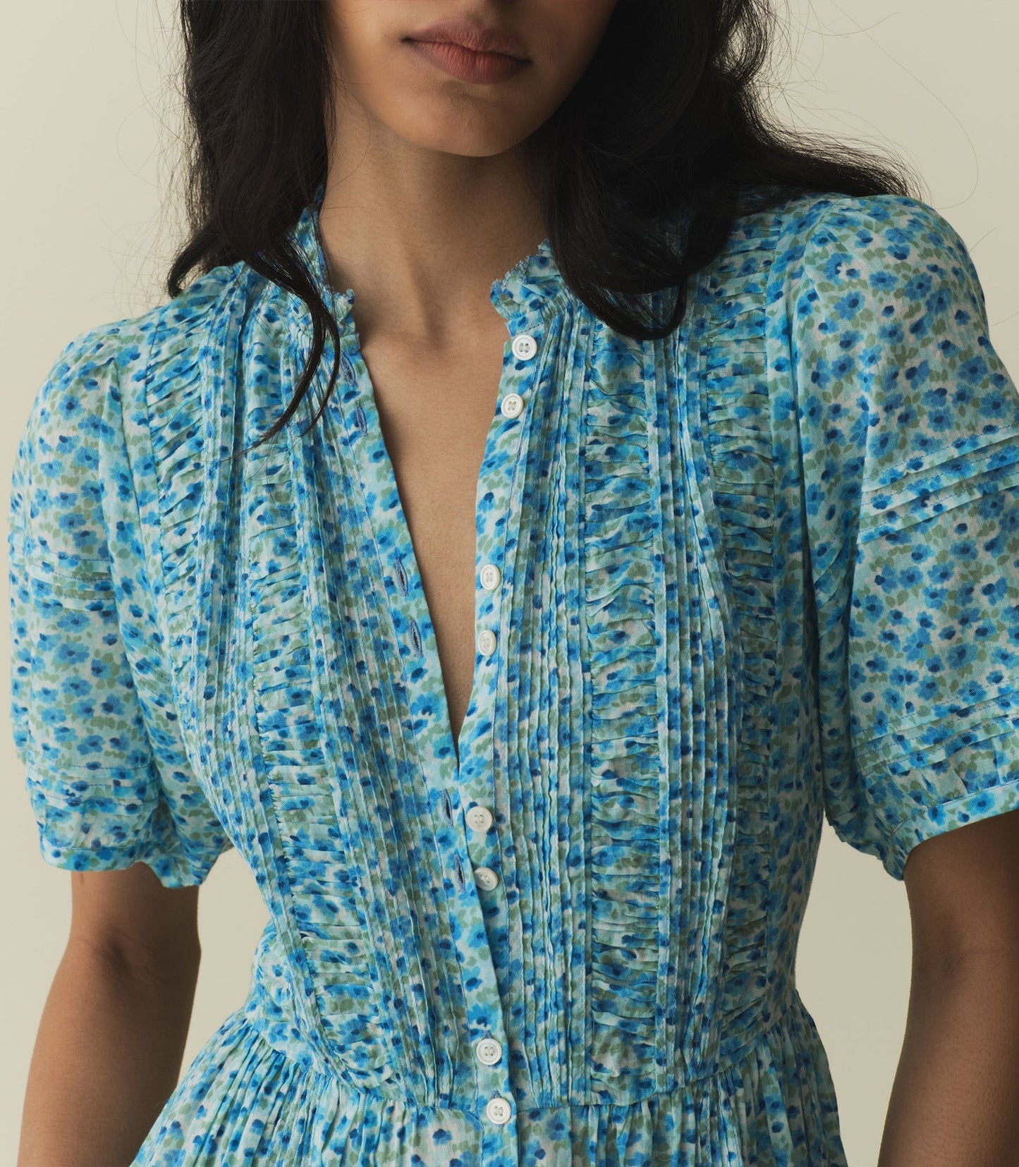 HMD -- HALEIGH DRESS -- BLEU DAISY FIELDS