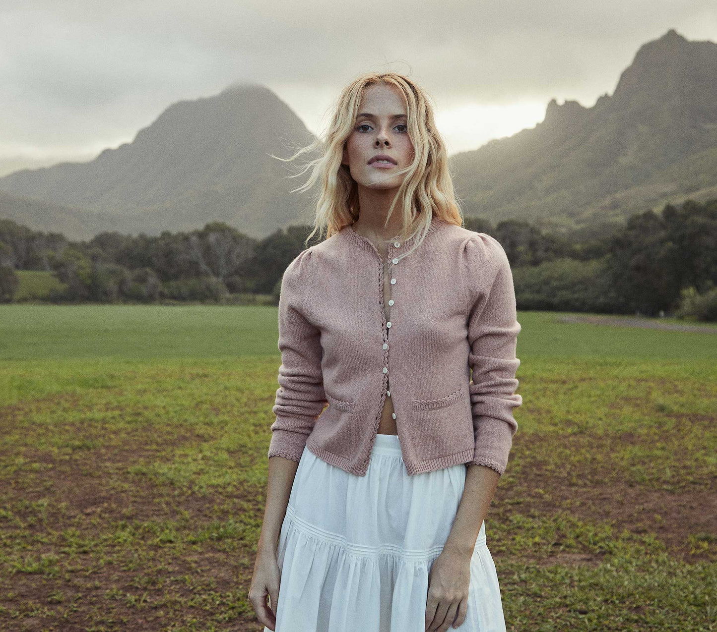 HMD -- HOLBROOK CARDIGAN SWEATER -- BLUSH