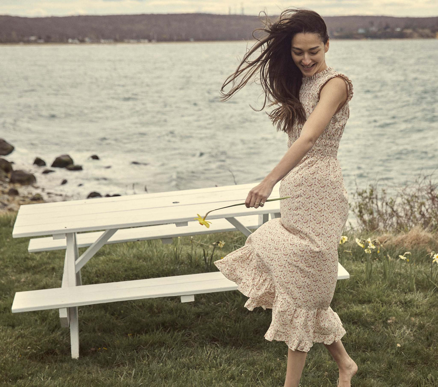 HMD -- HOLLIS DRESS -- SUNSHINE MEADOW FLORAL