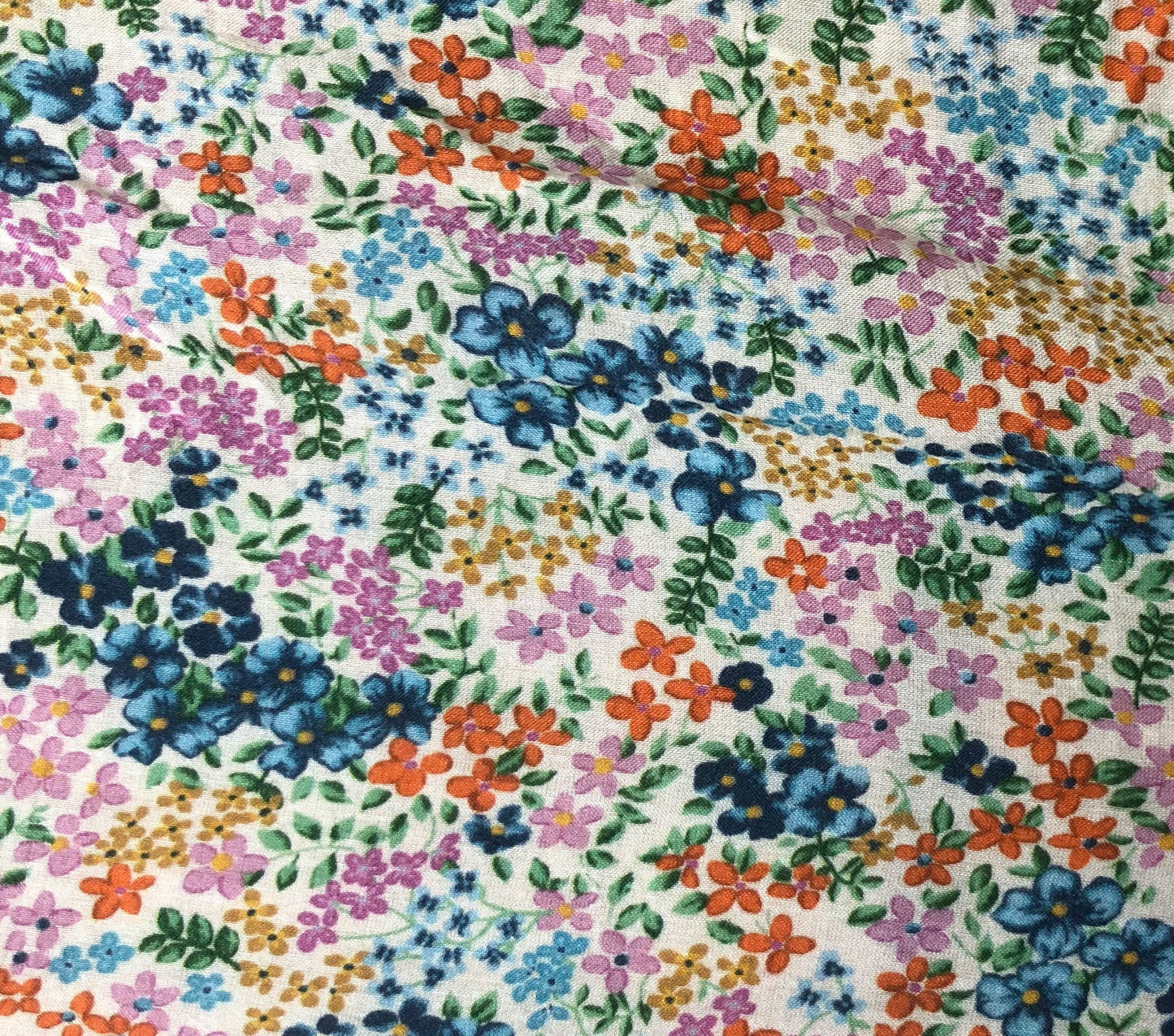 HMD -- CHARLESTON DRESS -- CREAM LADY BIRD FLORAL