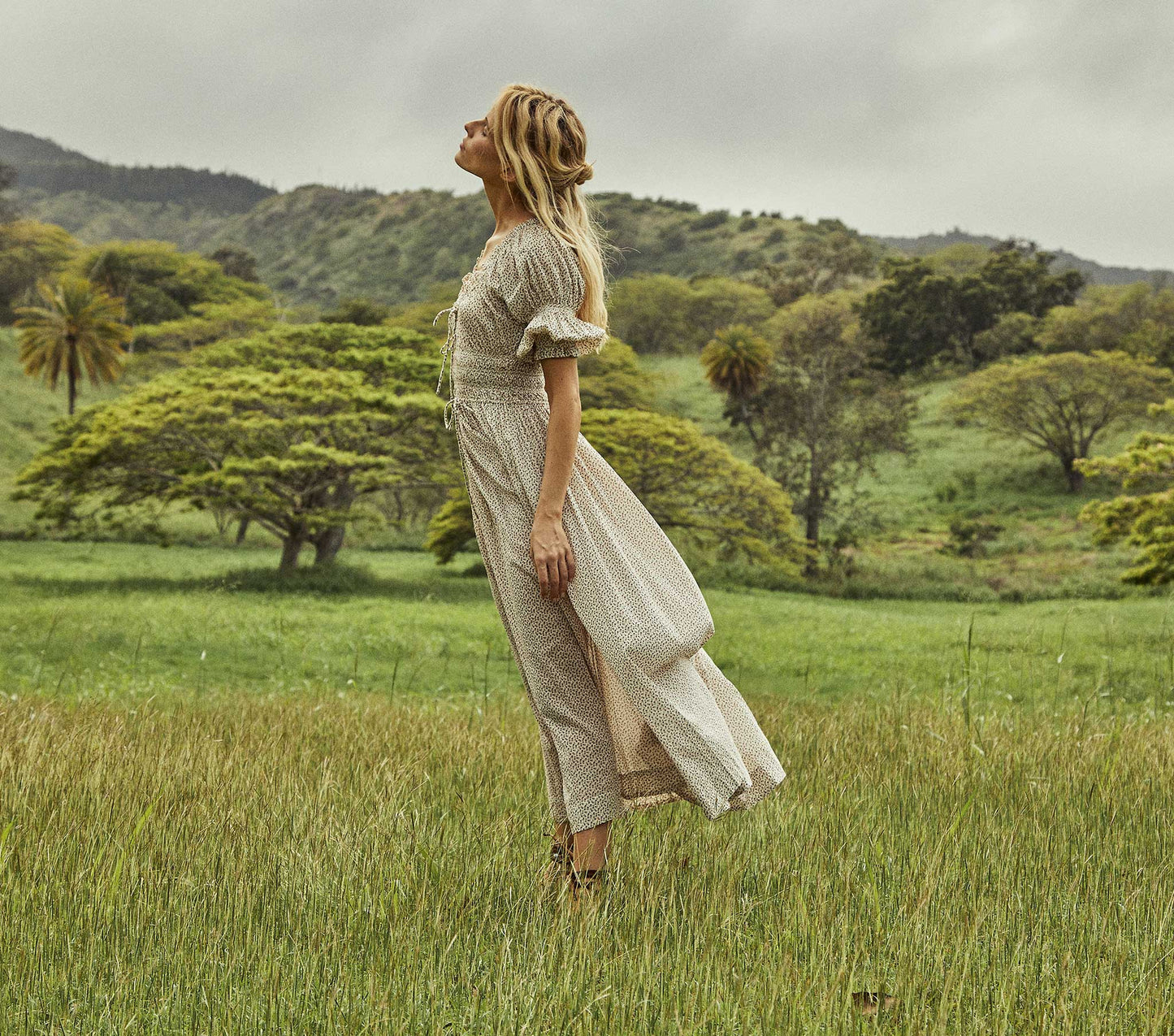 HMD -- ISCHIA DRESS -- BERRY BISOU FLORAL