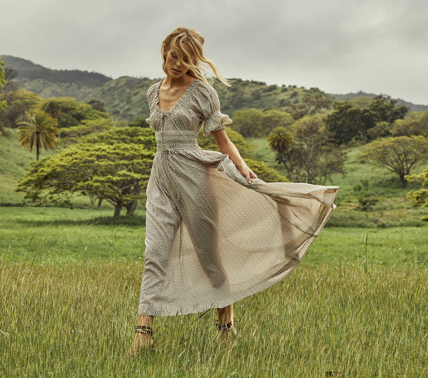 HMD -- ISCHIA DRESS -- BERRY BISOU FLORAL