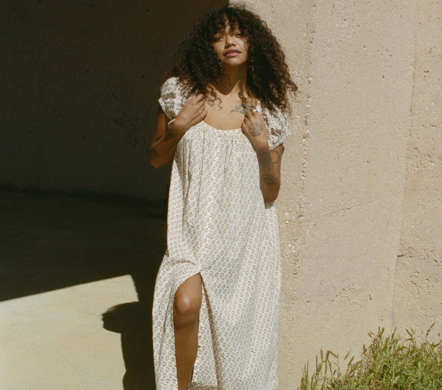 HMD -- JOCELINA DRESS -- SPRING ELDERBERRY FLORAL