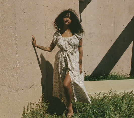 HMD -- JOCELINA DRESS -- SPRING ELDERBERRY FLORAL