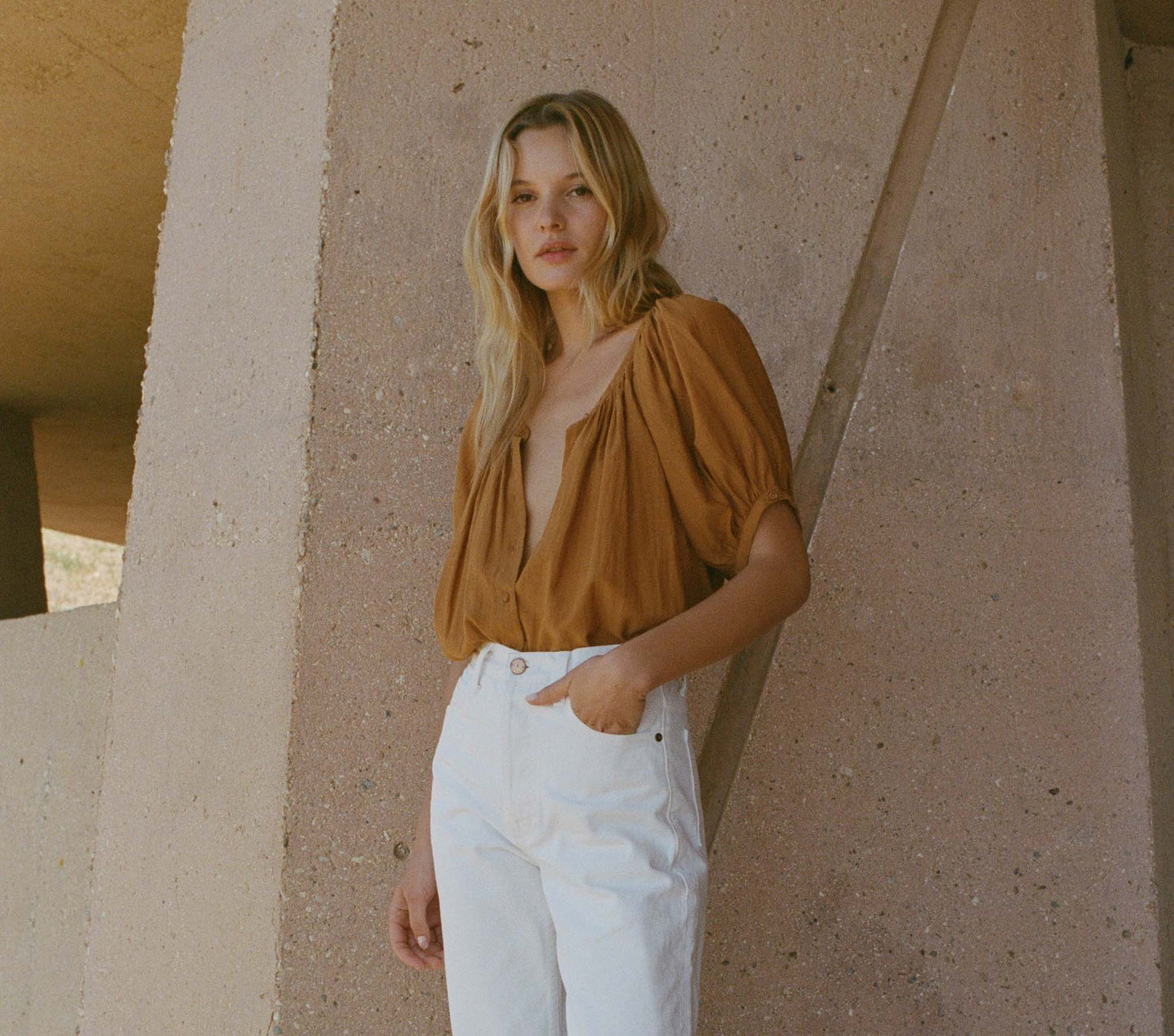 HMD -- JUNE TOP -- FOXTAIL