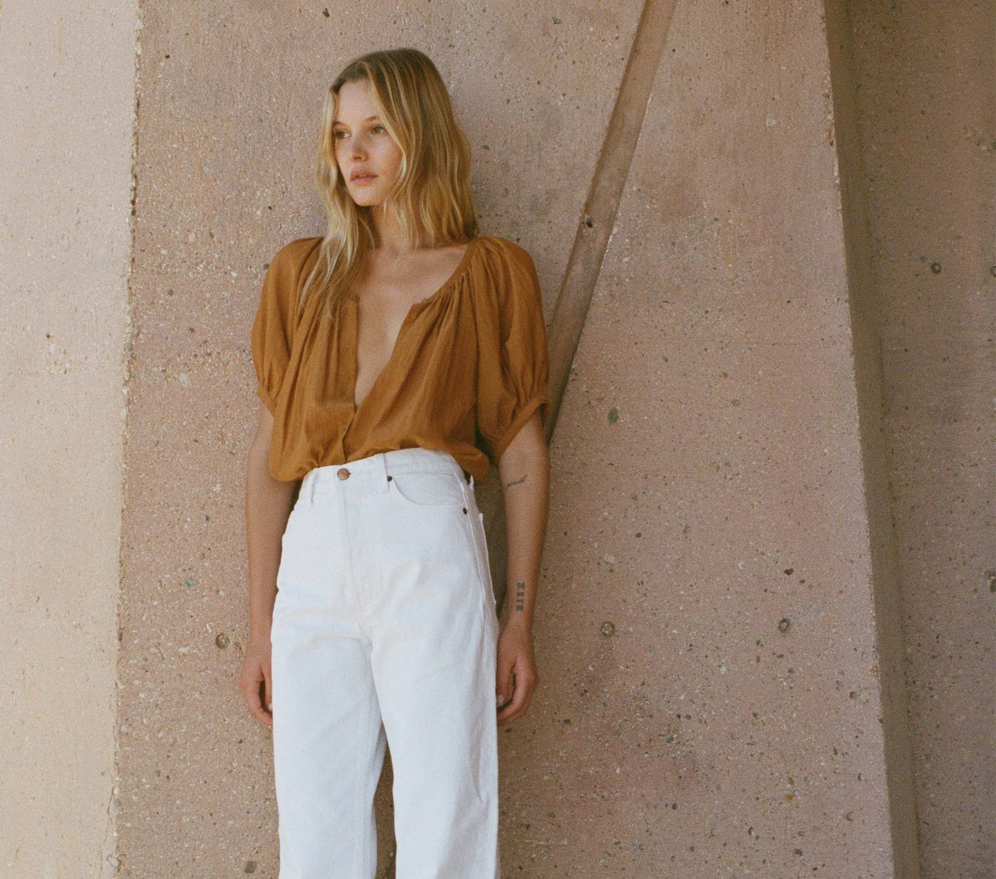 HMD -- JUNE TOP -- FOXTAIL