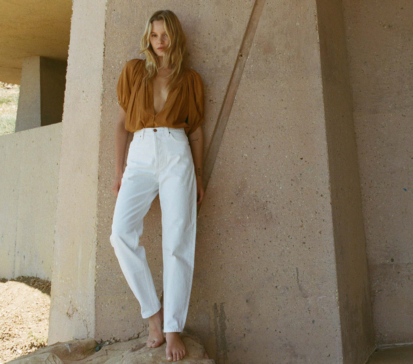 HMD -- JUNE TOP -- FOXTAIL