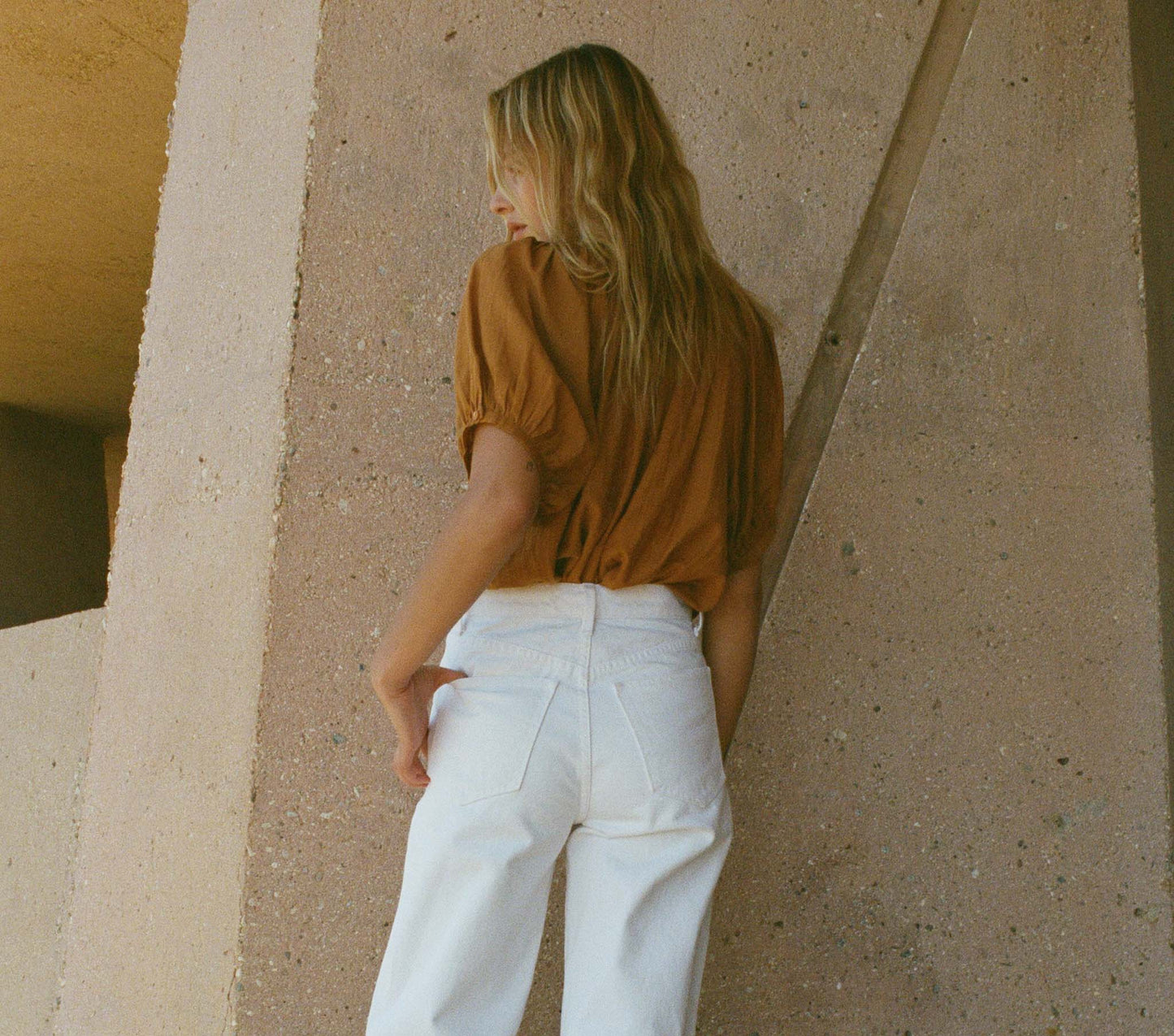 HMD -- JUNE TOP -- FOXTAIL