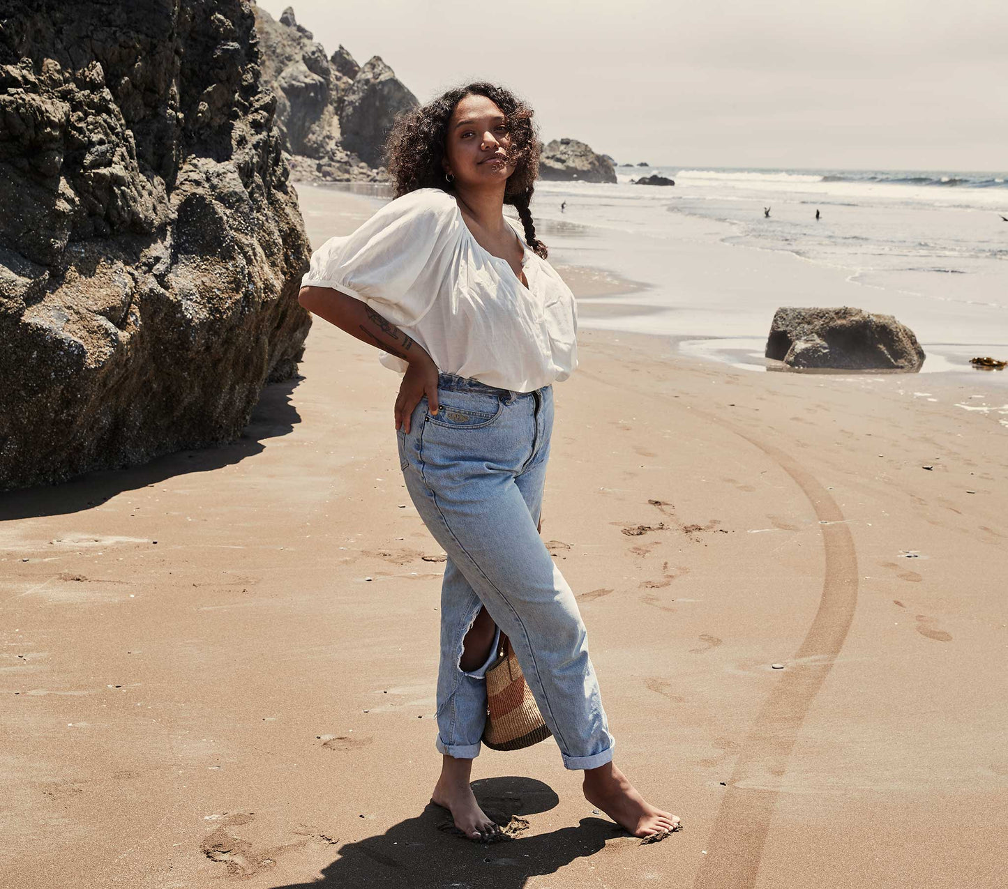 HMD -- JUNE TOP -- SALT