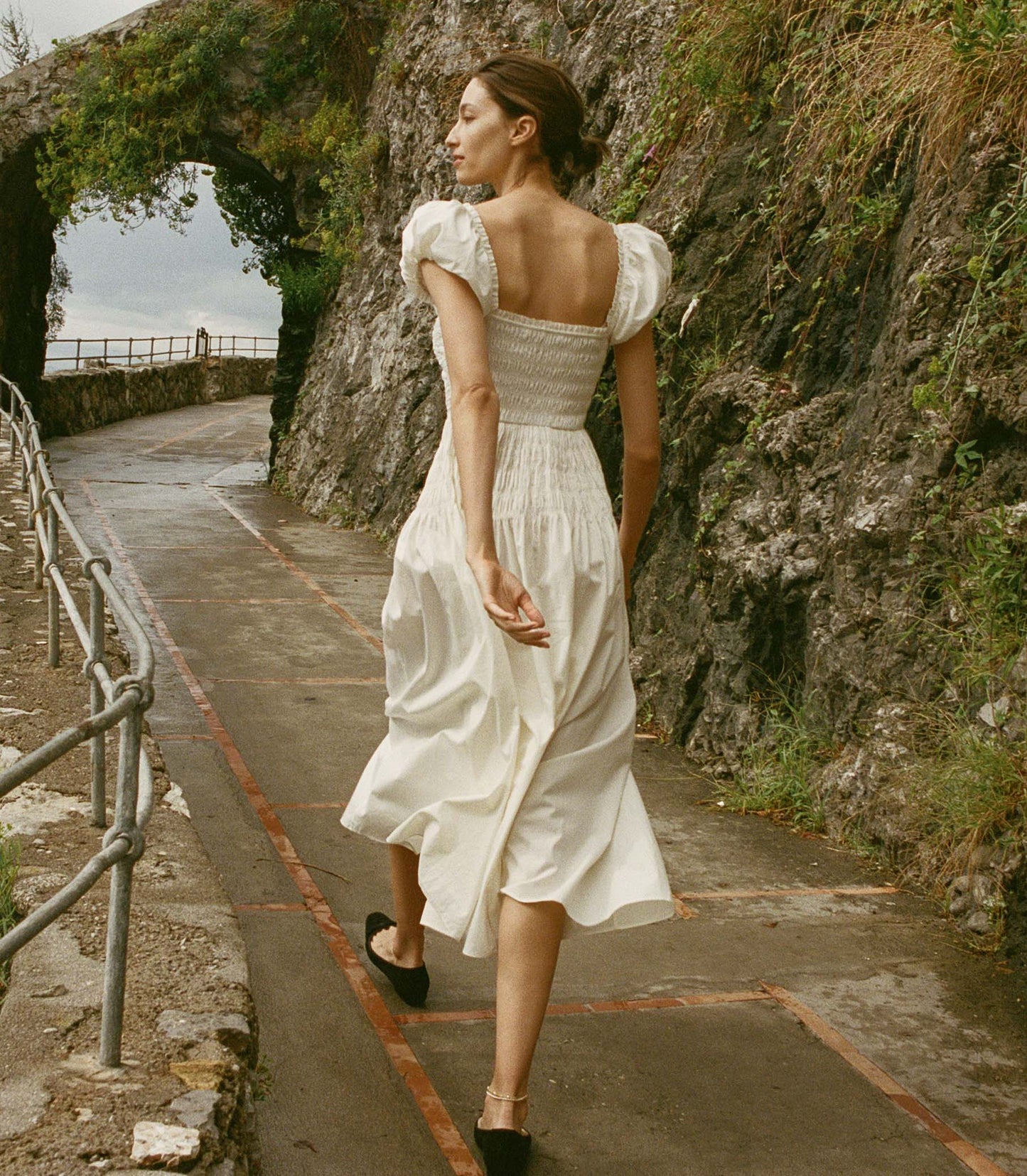 HMD -- KATHERINA DRESS -- SALT