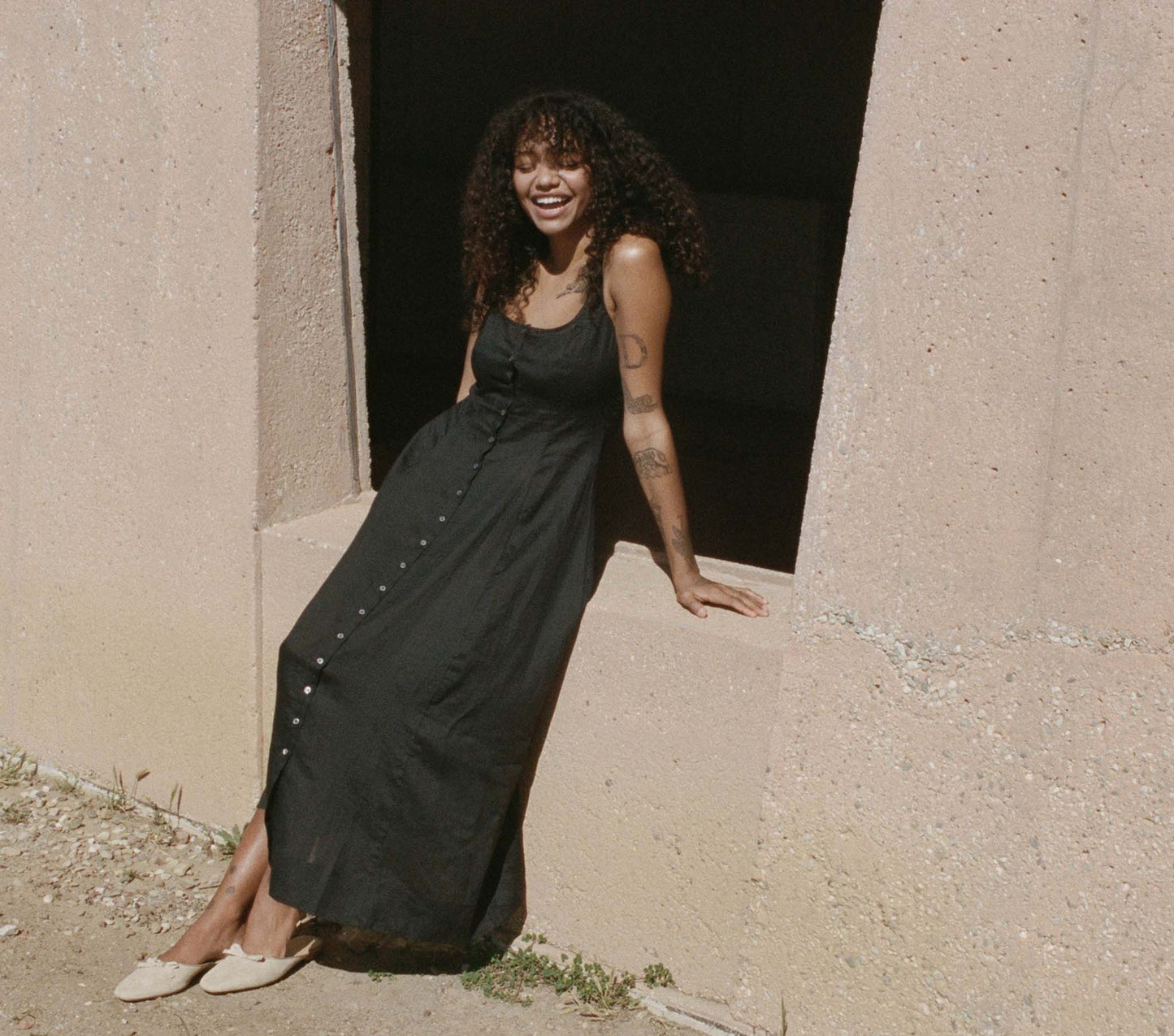 HMD -- LANTANA DRESS -- BLACK