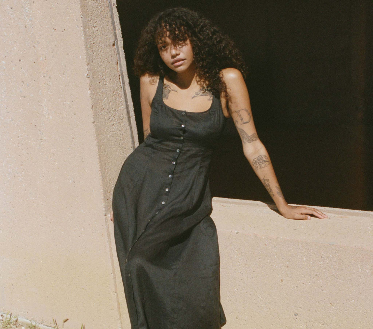 HMD -- LANTANA DRESS -- BLACK