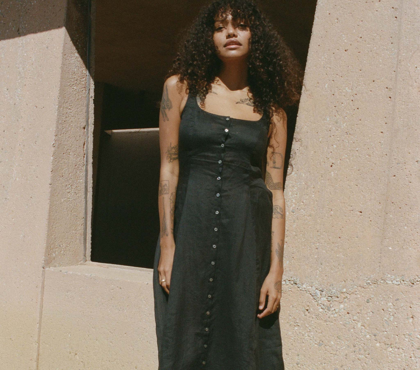 HMD -- LANTANA DRESS -- BLACK