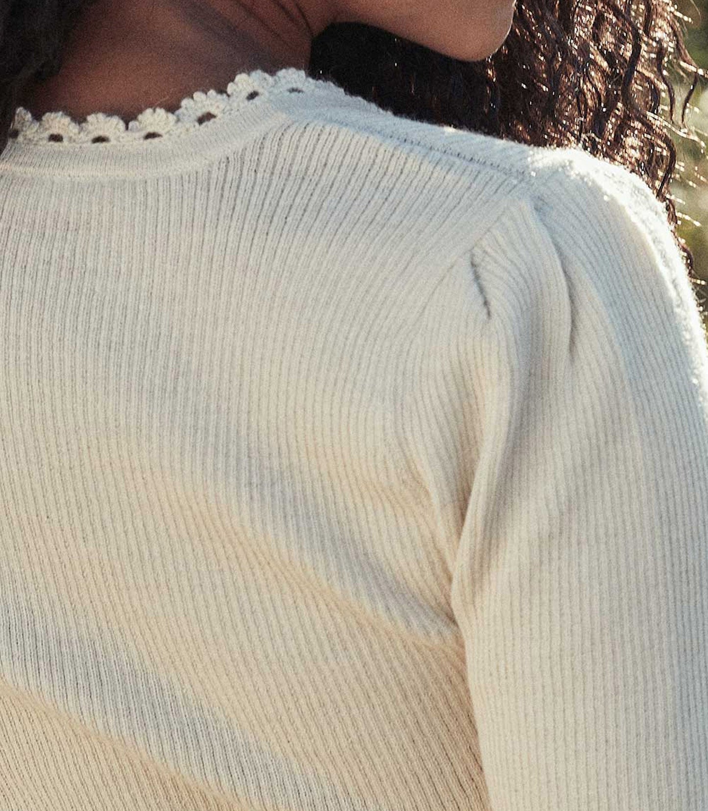 HMD -- LAVINIA CARDIGAN SWEATER -- CREAM