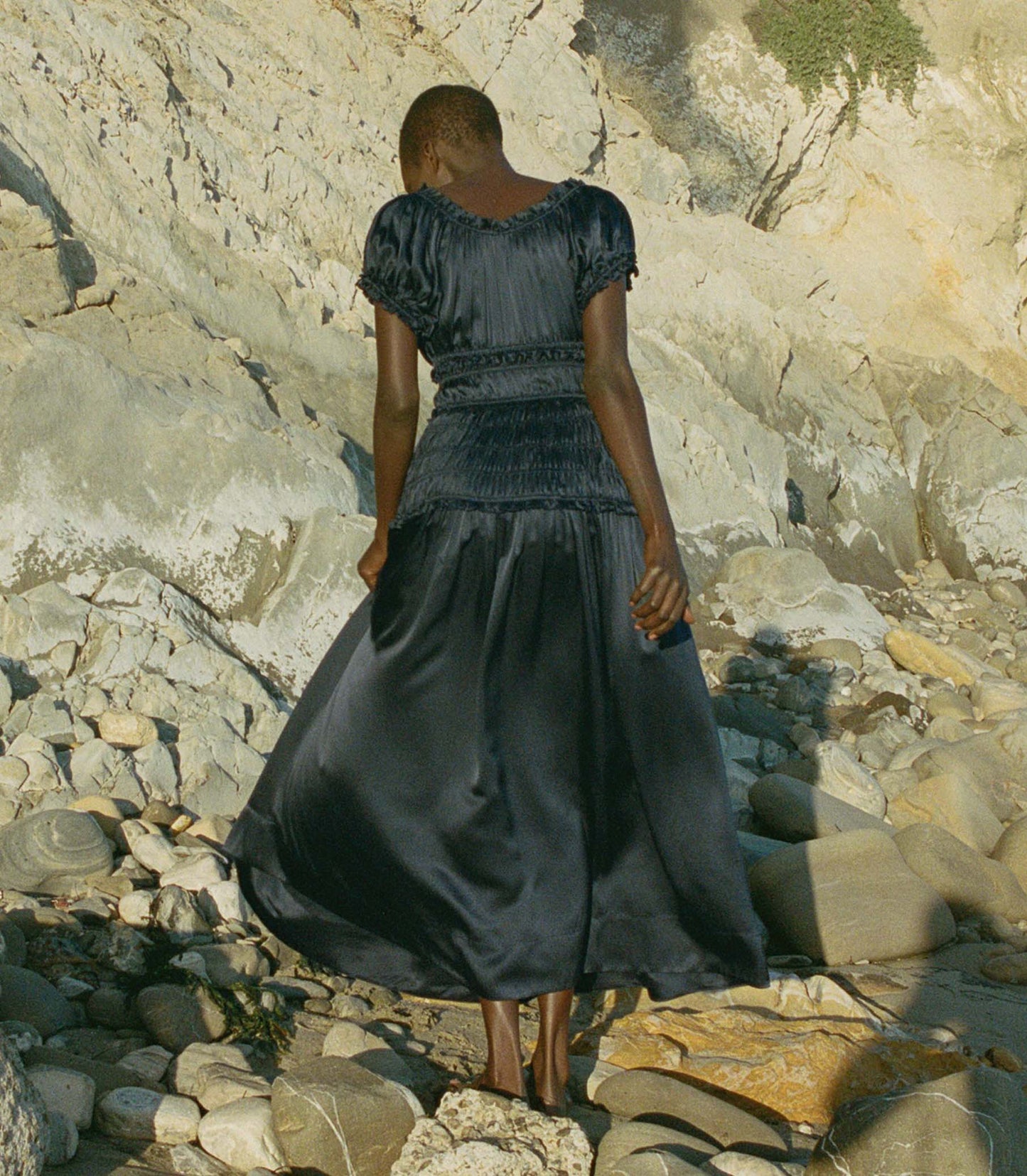 HMD -- LEANNE DRESS -- NAVY