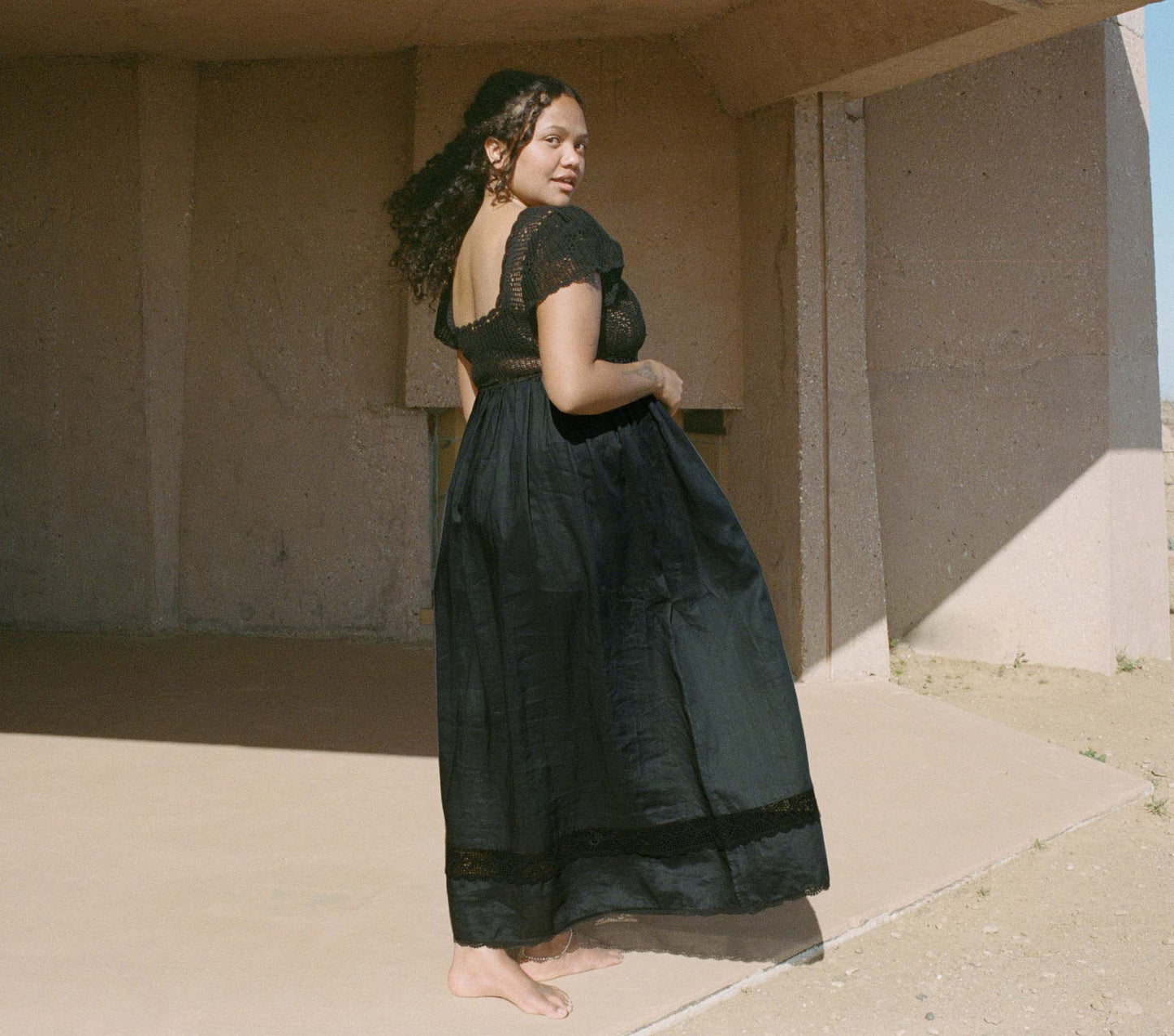 HMD -- LUCIENNE DRESS -- BLACK