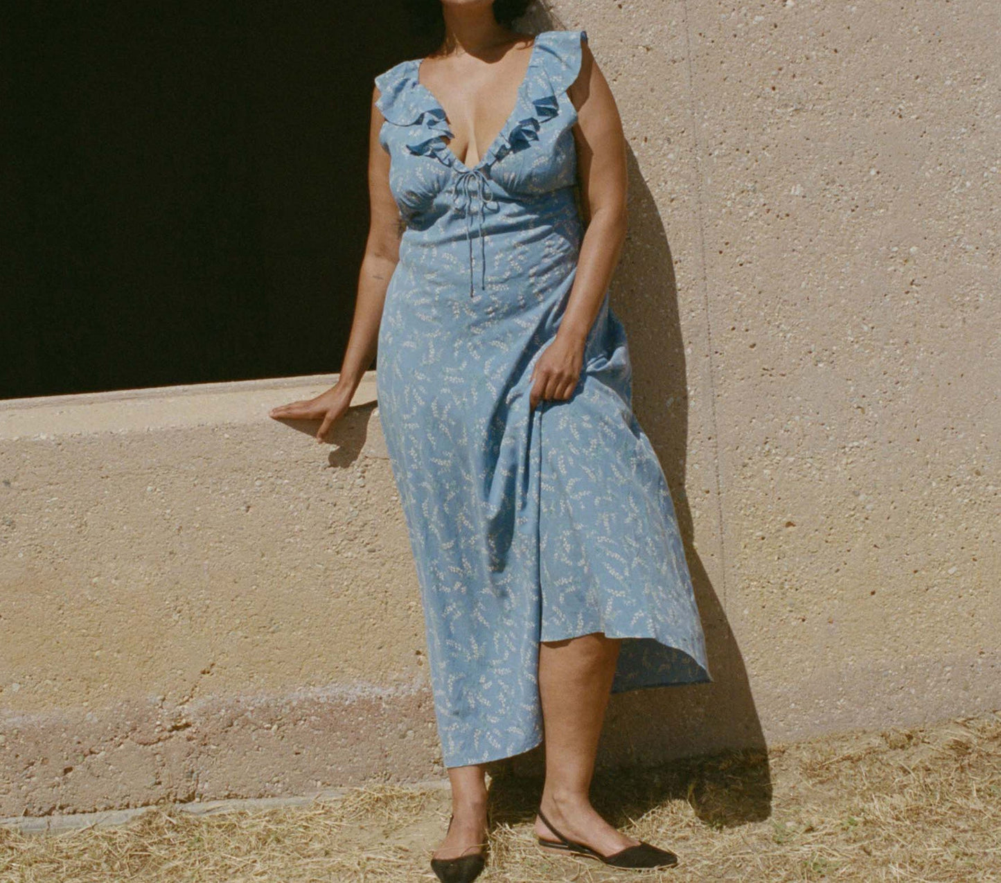 HMD -- LULANI DRESS -- LAPIS BLUEBELL BALLAD