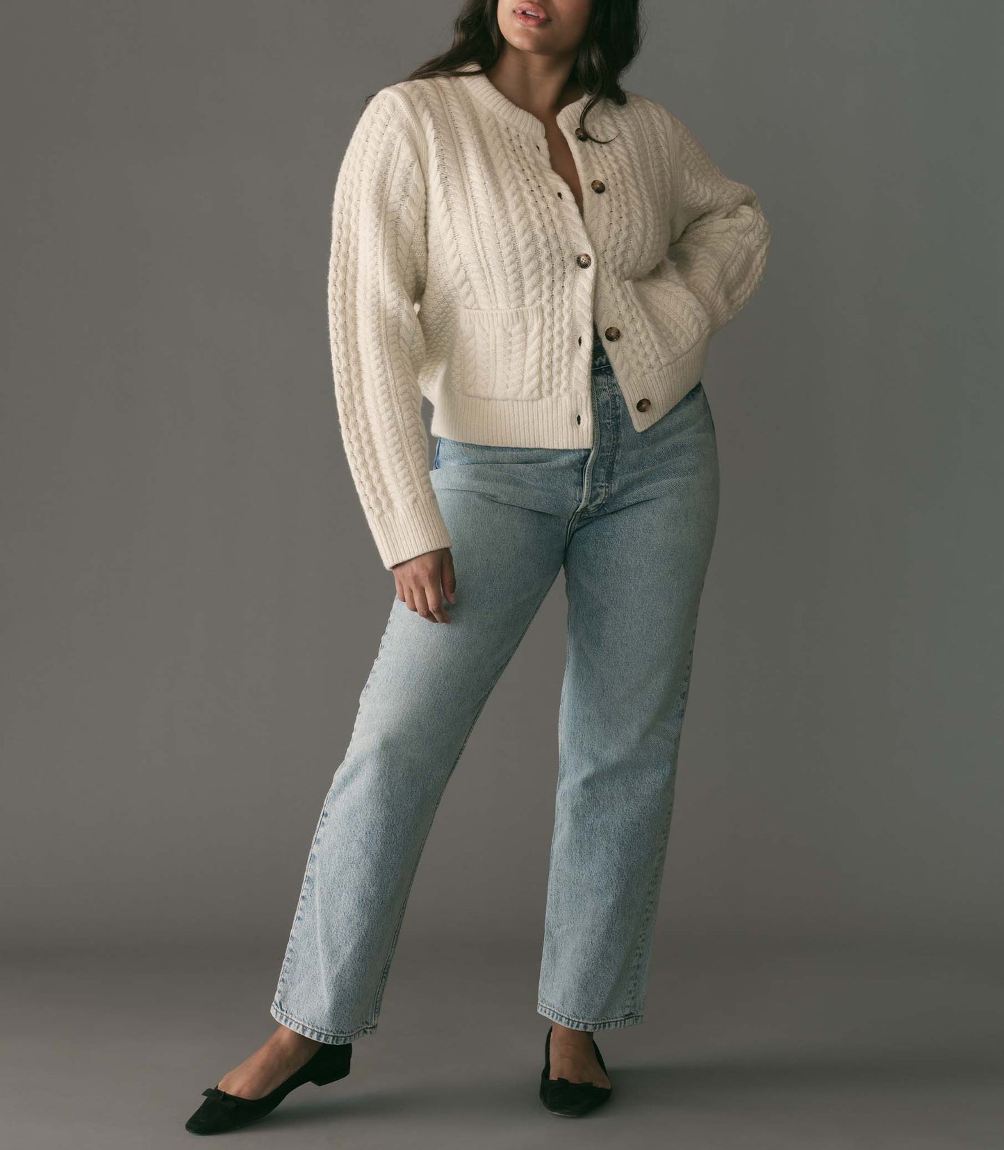 HMD -- MERCINA CARDIGAN -- IVORY