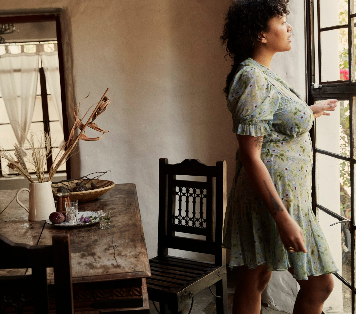 HMD -- MIRA DRESS -- GREEN STRAWBERRY MOON FLORAL