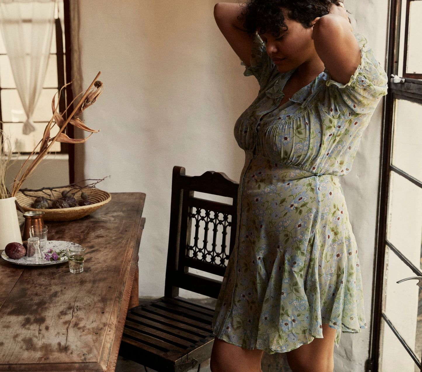 HMD -- MIRA DRESS -- GREEN STRAWBERRY MOON FLORAL