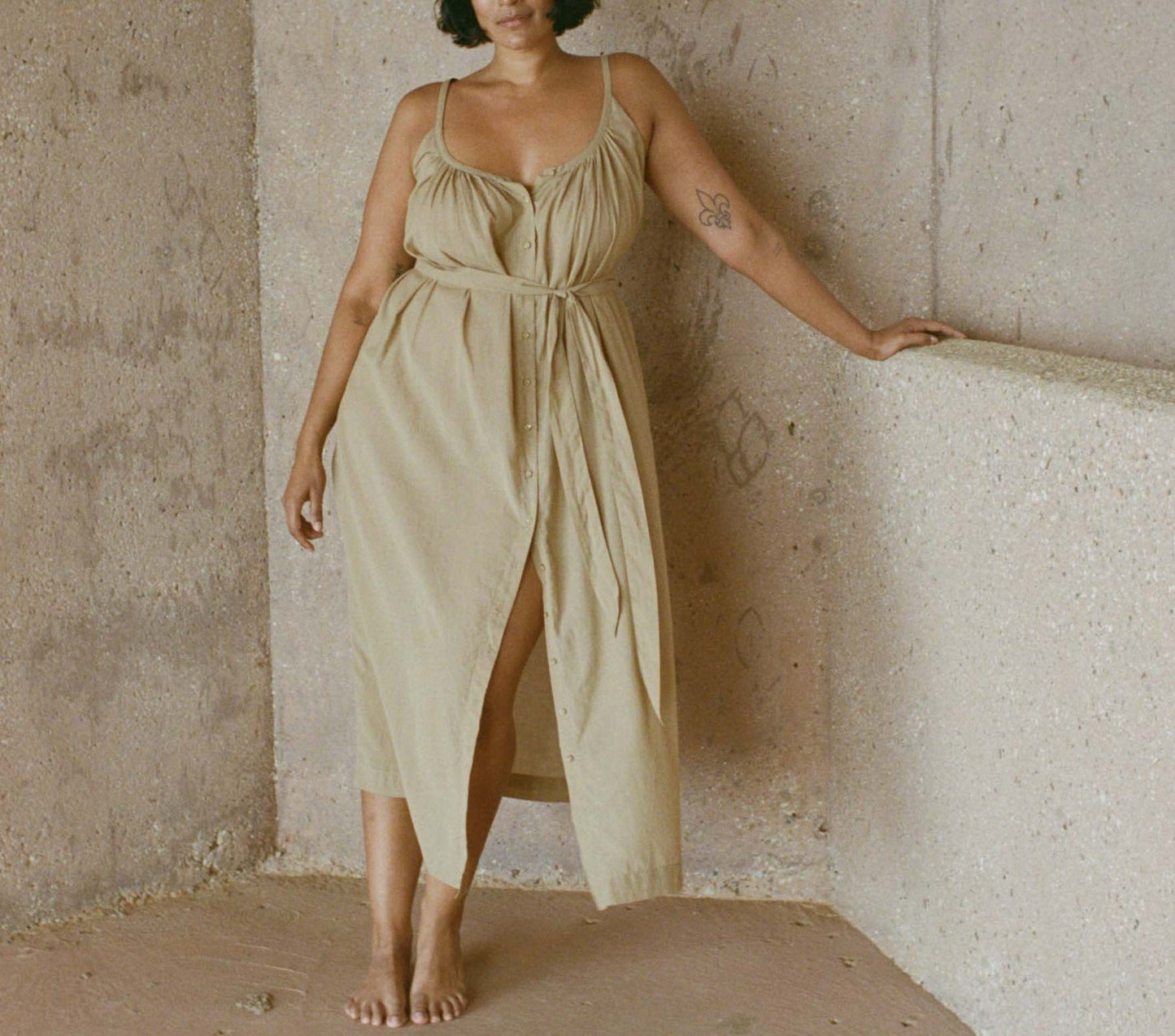 HMD -- NEVITA DRESS -- DRIFTWOOD