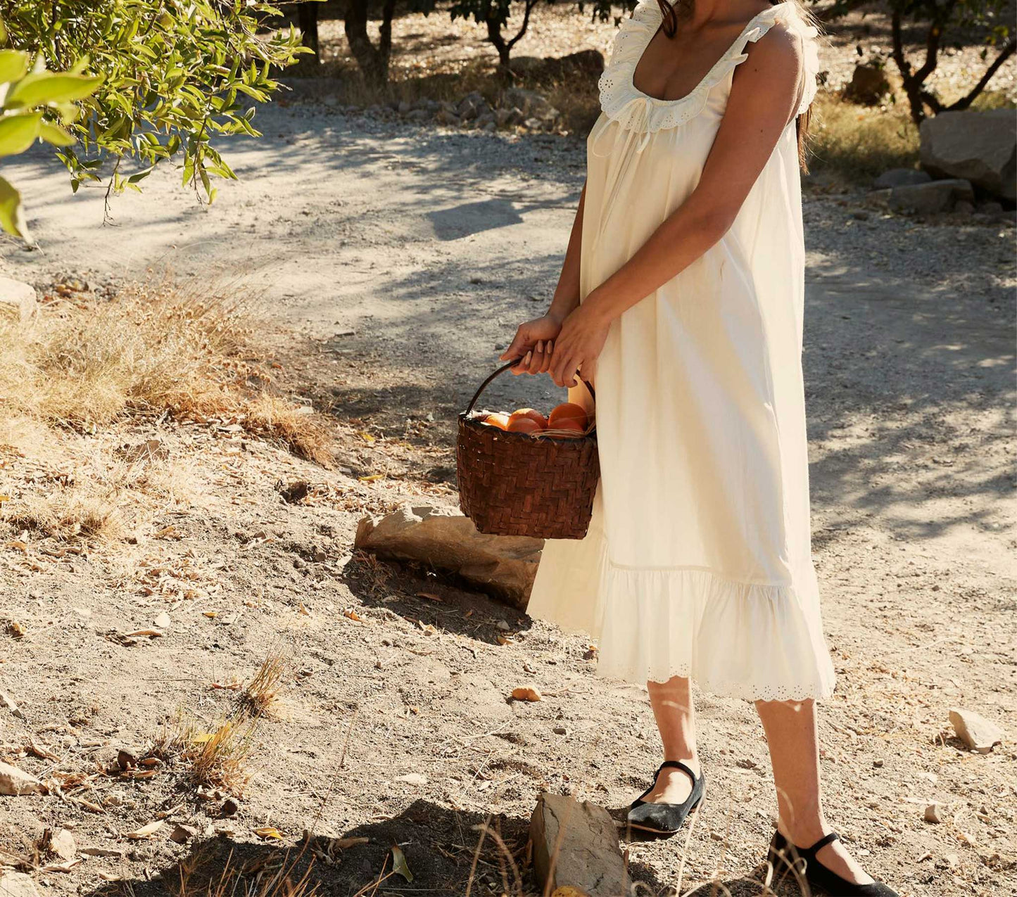 HMD -- NYMPHEA NIGHTGOWN -- POWDER