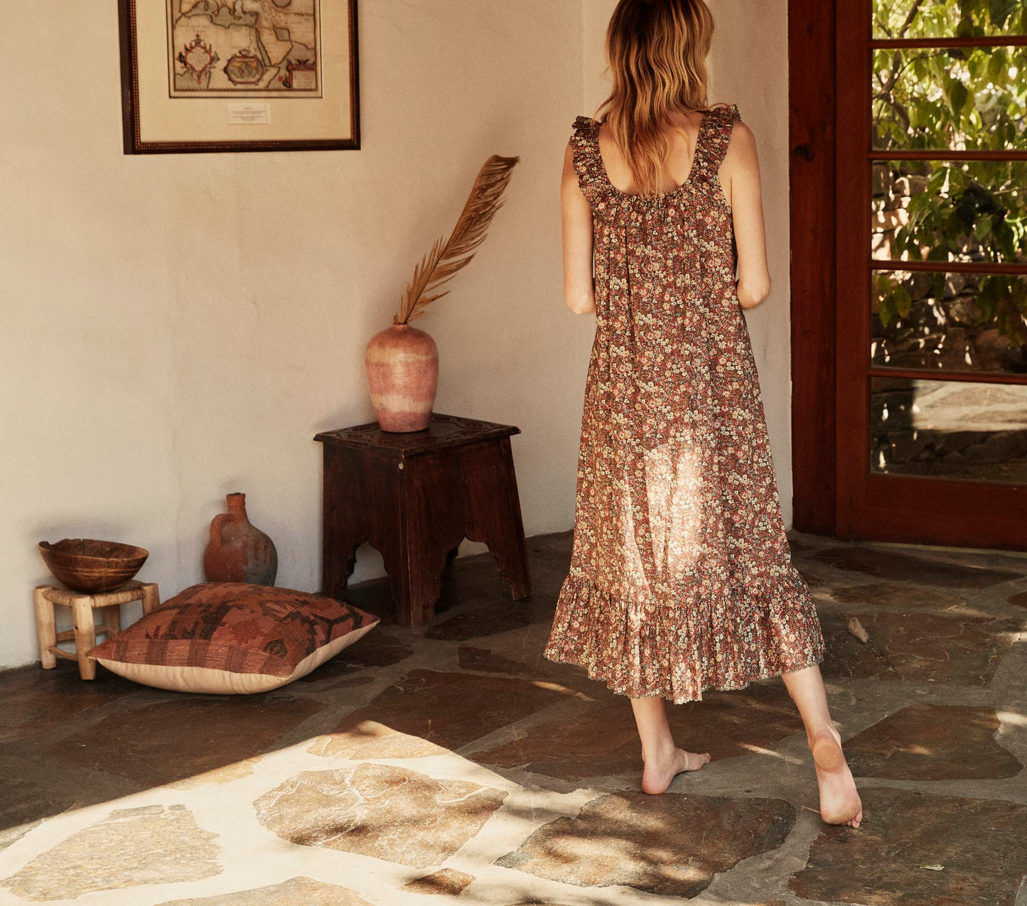 HMD -- NYMPHEA DRESS -- ARLENE'S FLOWERS