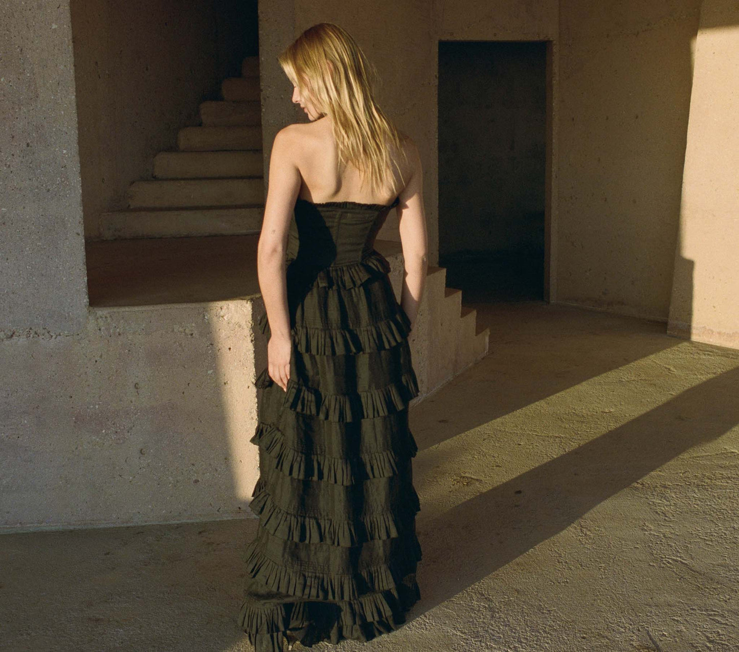 HMD -- OPERETTA DRESS -- BLACK