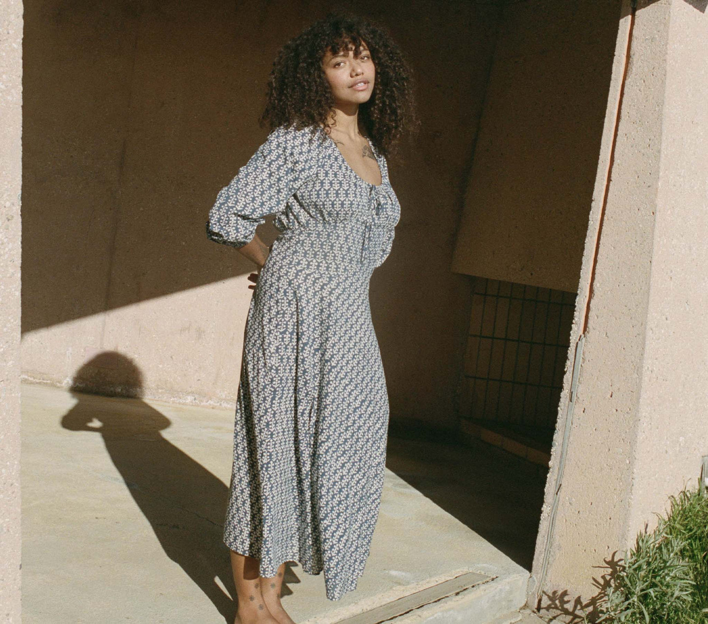 HMD -- ORTENSIA DRESS -- SOLEDAD BLOOM