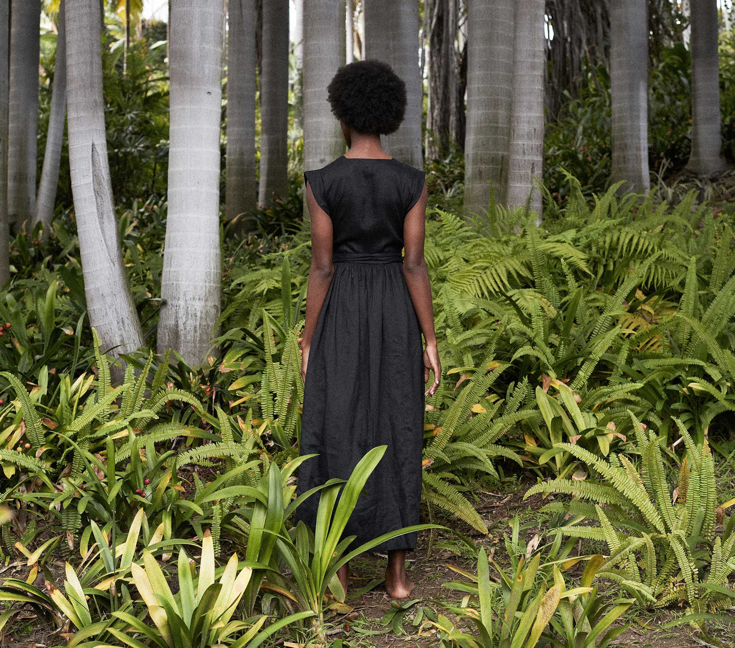 HMD -- PACIFICA DRESS -- BLACK