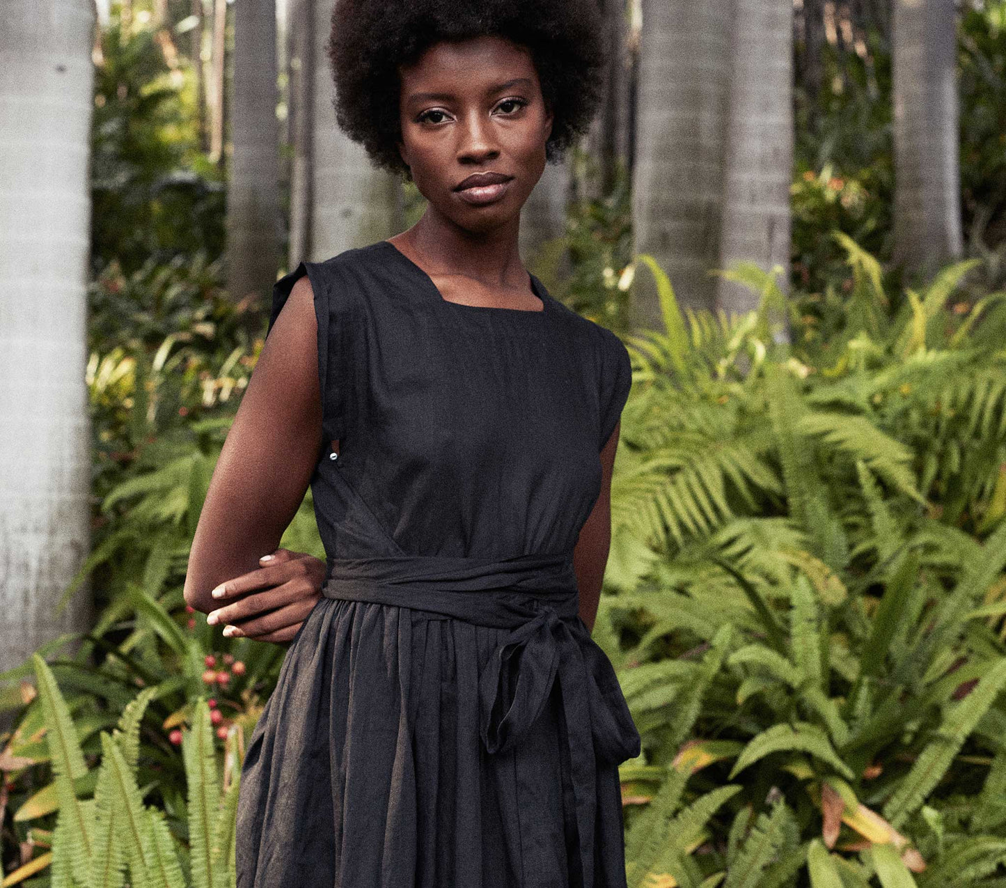 HMD -- PACIFICA DRESS -- BLACK