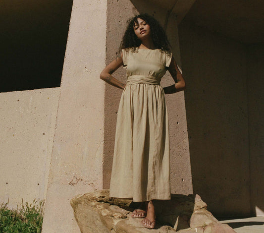 HMD -- PACIFICA DRESS -- OAKEN