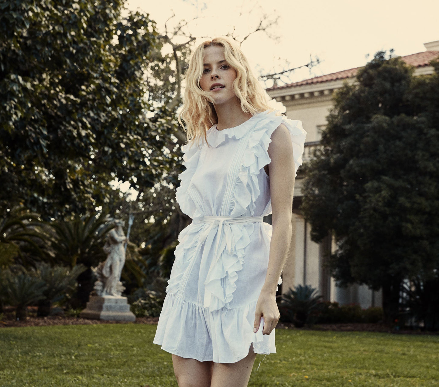 HMD -- PEONY DRESS -- SALT