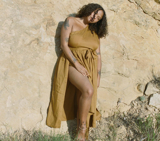 HMD -- PHOENIX DRESS -- FOXTAIL