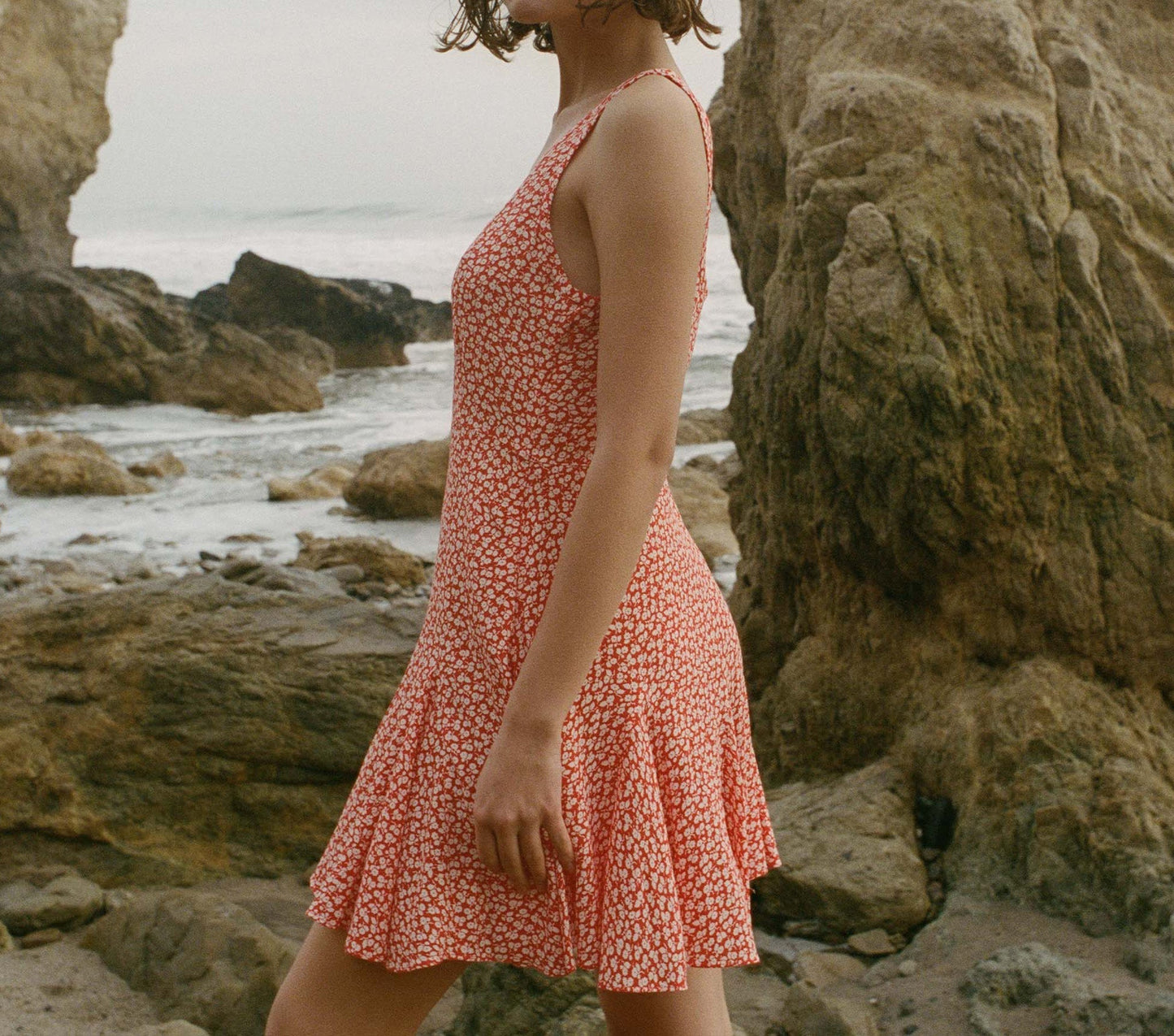 HMD -- PORTO DRESS -- ORANGE HILLSIDE BLOOM