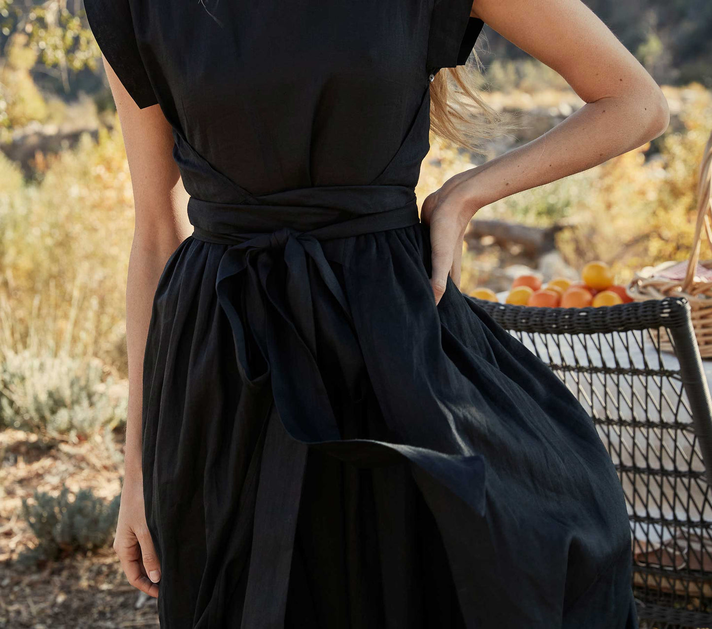 HMD -- PACIFICA DRESS -- BLACK