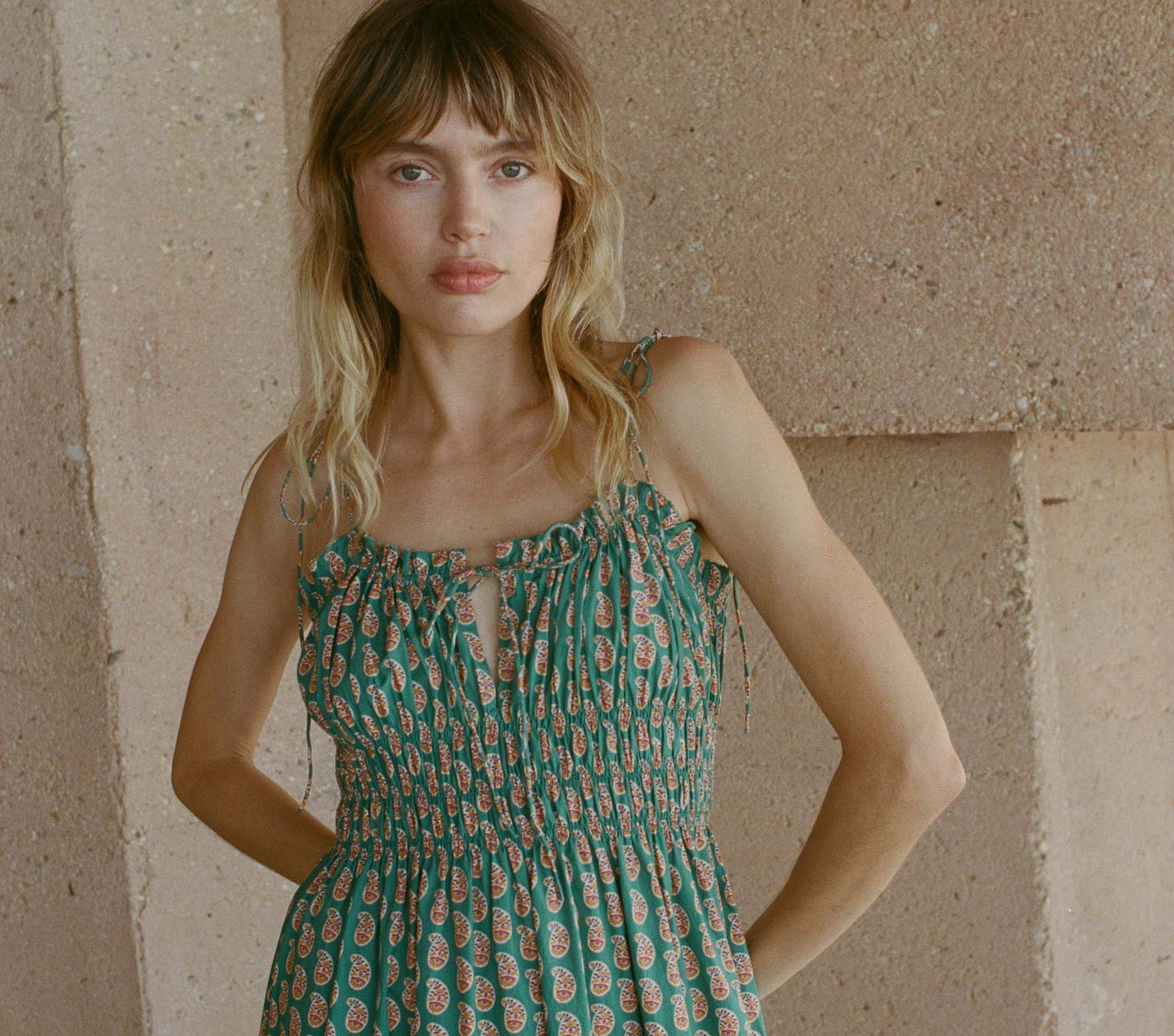 HMD -- RHODA DRESS -- SUNRISE PAISLEY