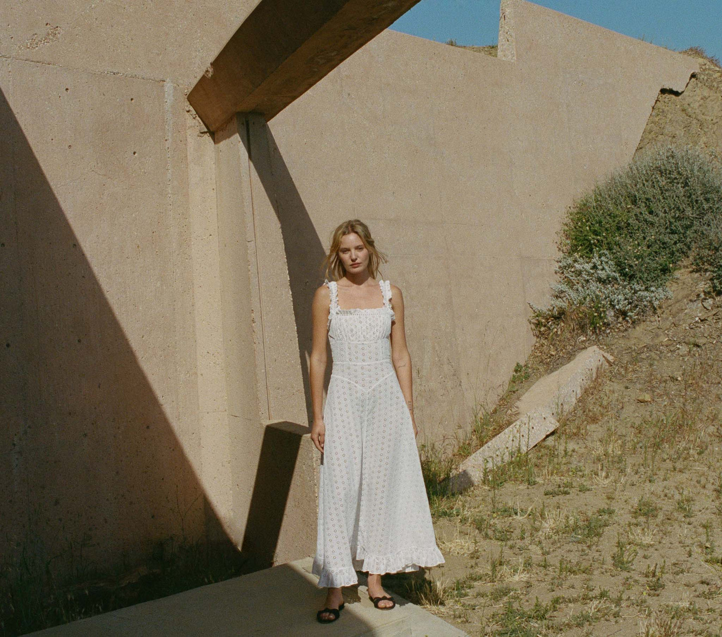 HMD -- ROMA DRESS -- POWDER