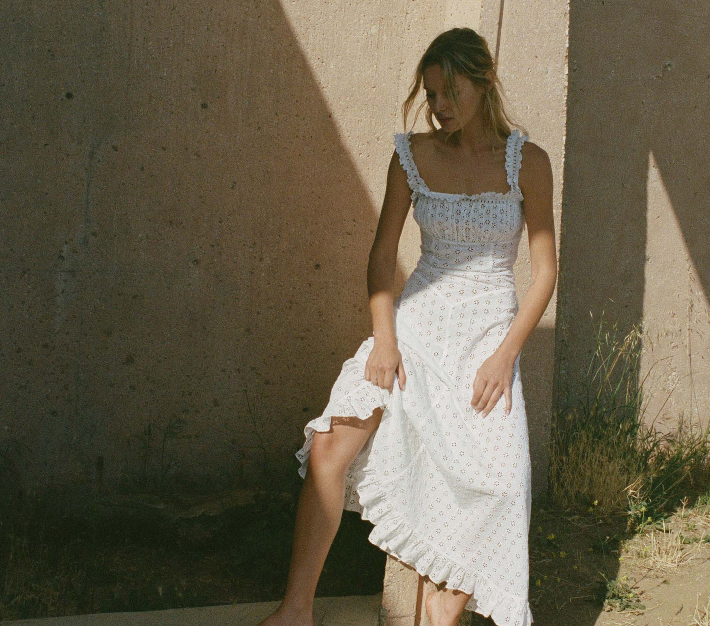 HMD -- ROMA DRESS -- POWDER