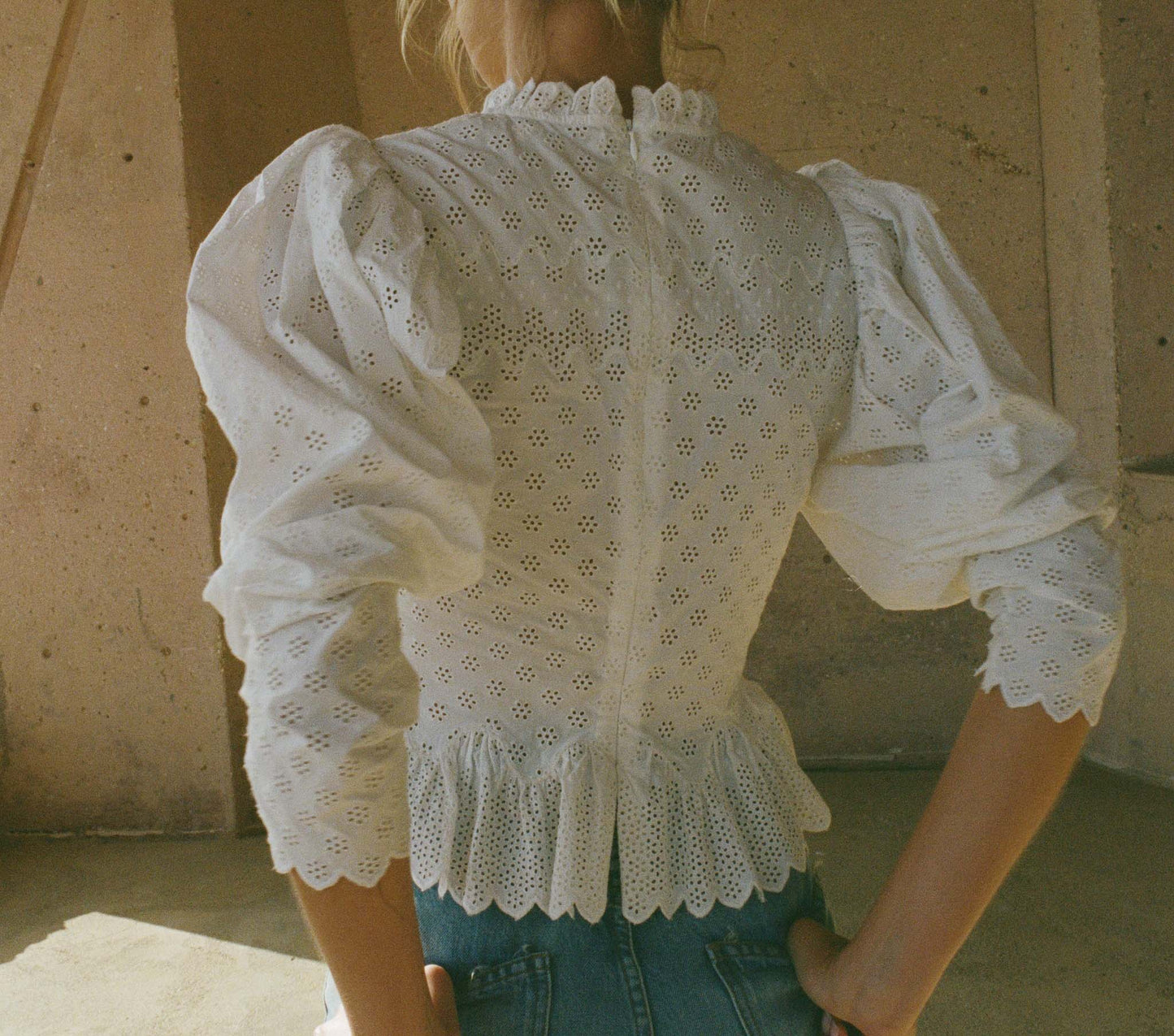 HMD -- ROSALIND TOP -- SALT