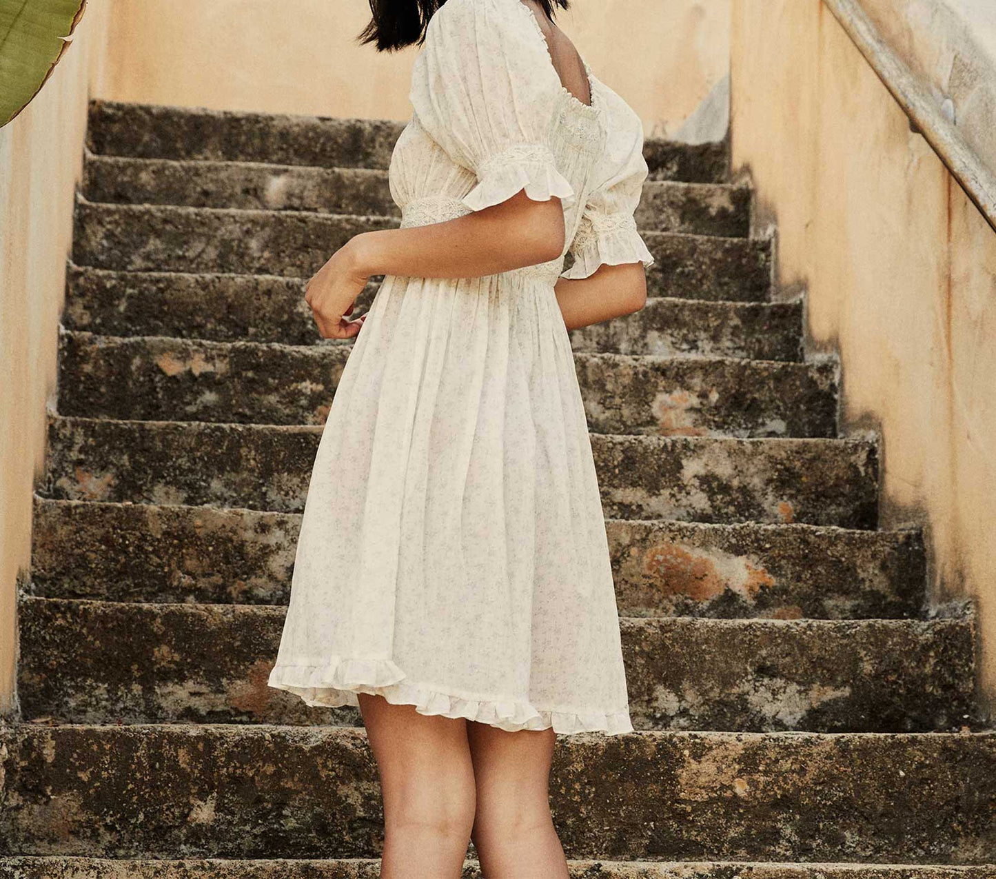 HMD -- ROSEN NIGHTGOWN -- AZURE WINDSWEPT FLORAL