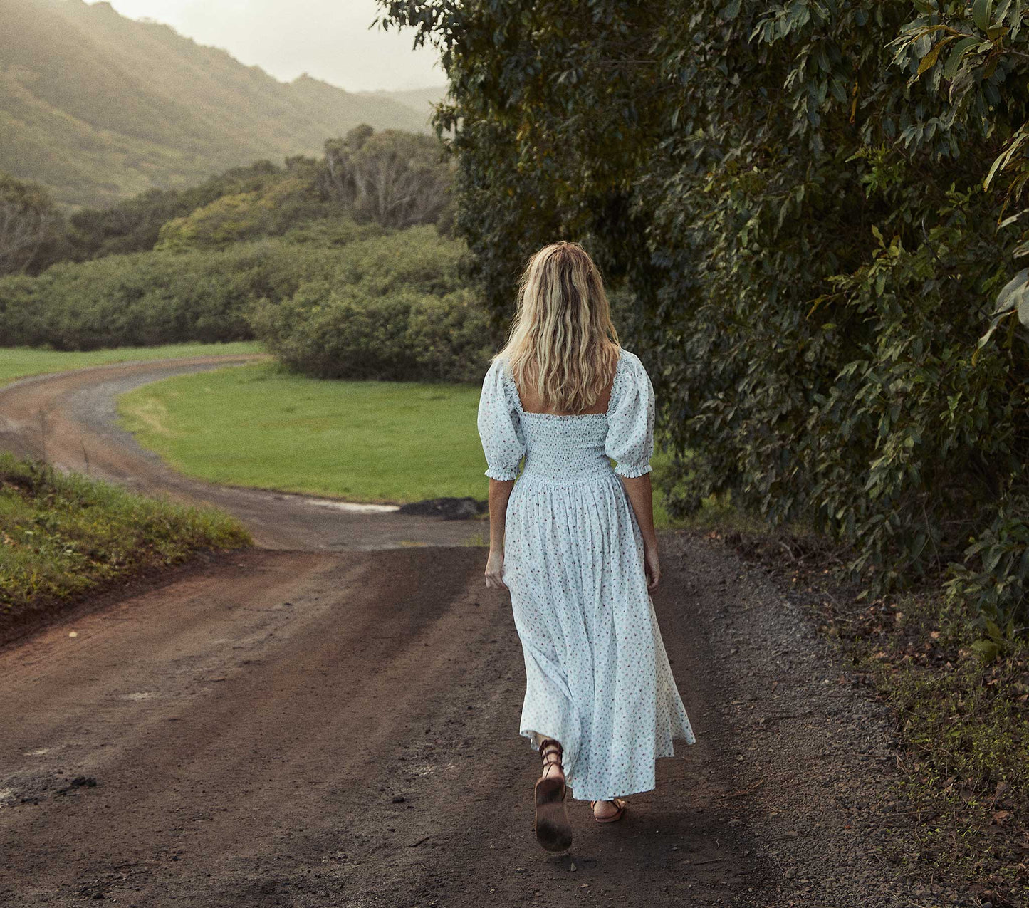 HMD -- SIENA DRESS -- SPRING PARC MONCEAU