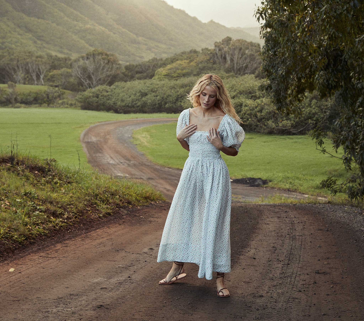 HMD -- SIENA DRESS -- SPRING PARC MONCEAU