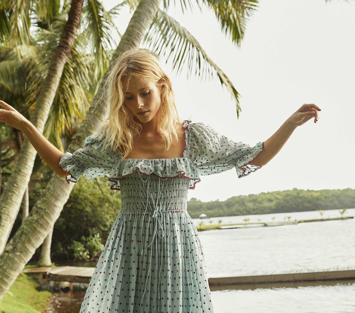 HMD -- SOL DRESS -- AZURE SWISS DOT